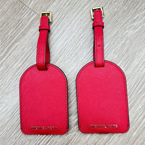 Michael Kors Jet Set Travel Saffiano Leather Luggage Tag, Red, 2 - Picture 1 of 4